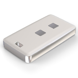 Teko - REMO-TEK series (13122.47) - enclosure for the remote controler in white with chrome-plated metal sides (71,5 x 39,3 x 11,5 mm)