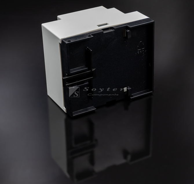 Bernic Series 700 High/low, 4 module enclosure (4979340702)