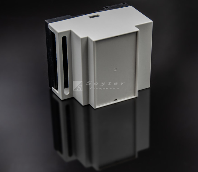 Bernic Series 700 High/low, 4 module enclosure (4979340702)