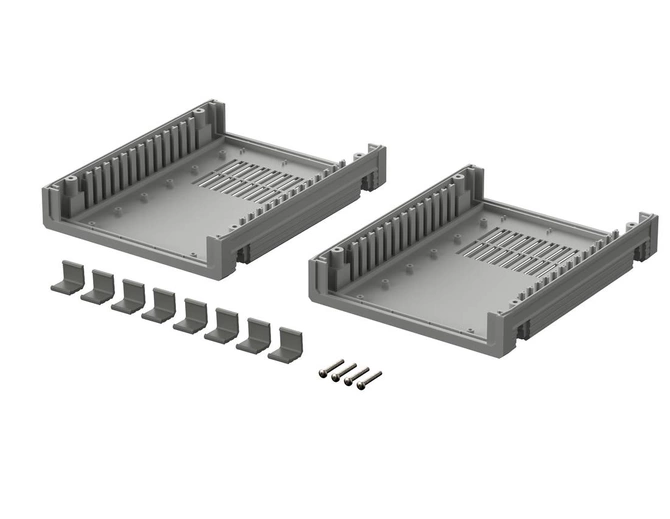 Bopla UM 32009 L (55320010) - obudowa Ultramas z otworami wentylacyjnymi (157,5 x 198,9 x 62,2 mm, 3U 9HP)