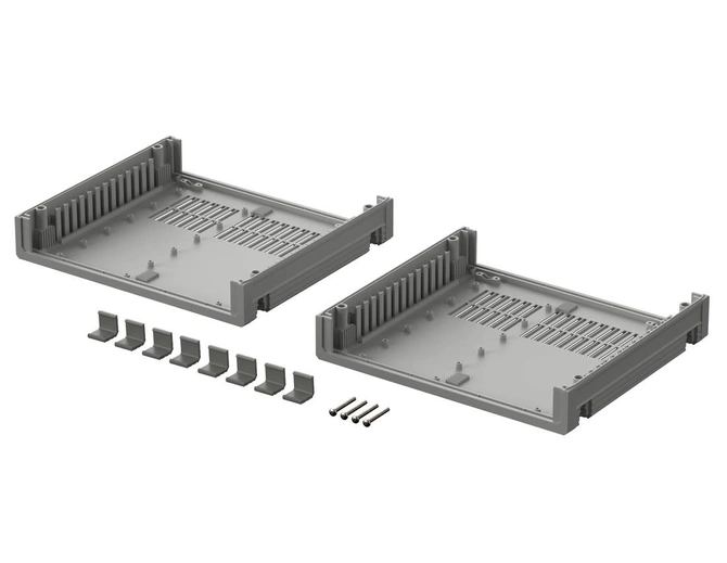 Bopla UM 52011 L (55520020) - obudowa Ultramas z otworami wentylacyjnymi (224,2 x 198,9 x 72,4 mm, 4.5U 11HP)