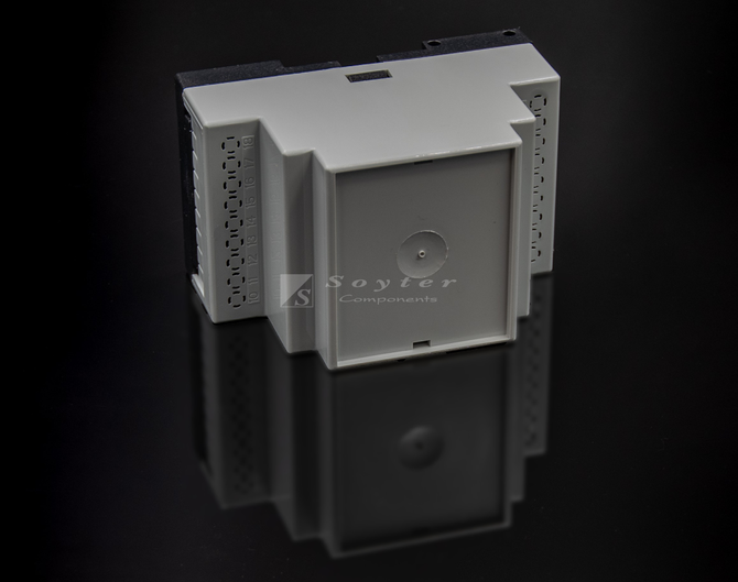 Bernic Series 520, 3 module enclosure (4969025261)